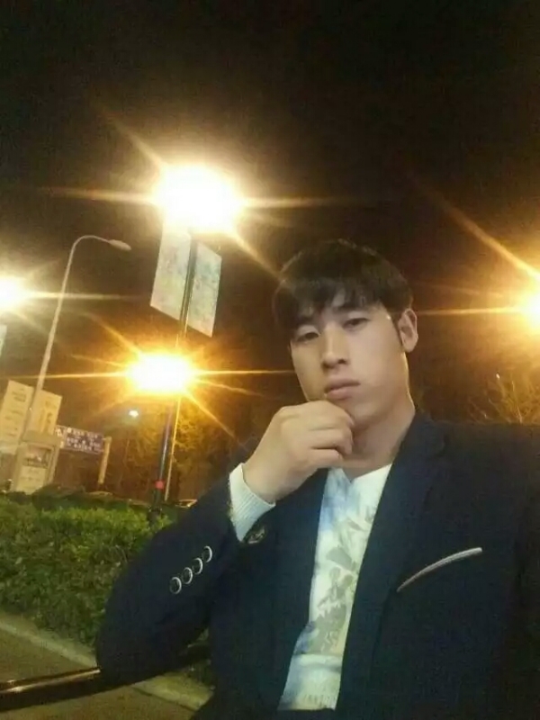 往事清零的第一张照片--武汉蓝颜知己交友网