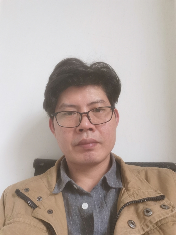 失败的人的第一张照片--武汉蓝颜知己交友网