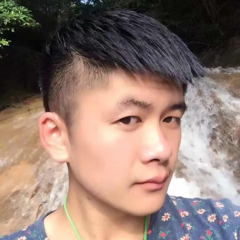 微笑的第一张照片--武汉蓝颜知己交友网